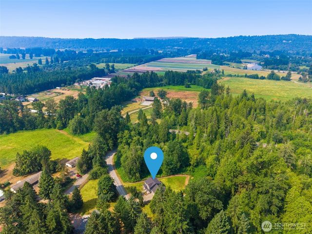 1125 324th Way NE, Carnation, WA 98014
