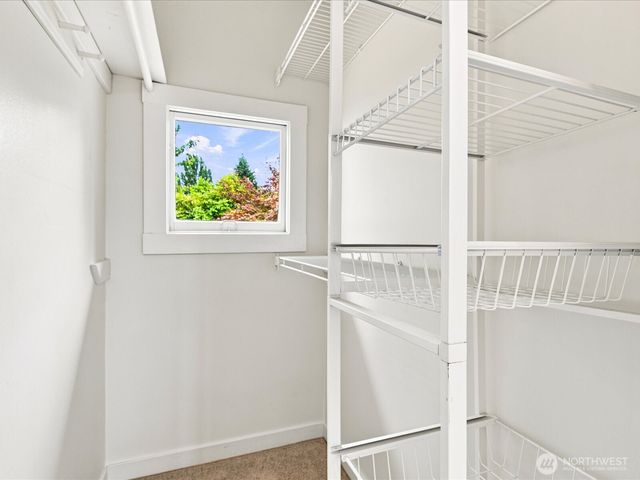 8848 13th Avenue SW, Seattle, WA 98106