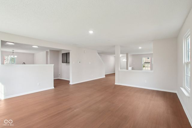 10827 Zimmerman Lane, Indianapolis, IN 46231