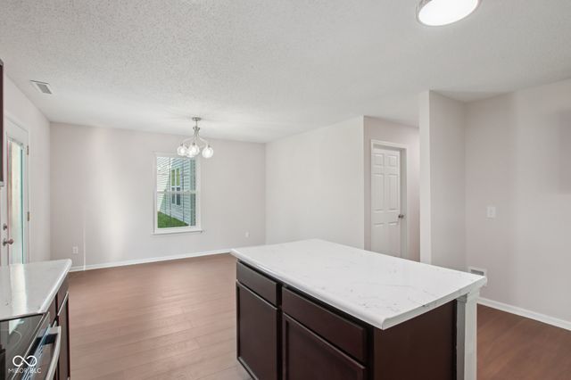 10827 Zimmerman Lane, Indianapolis, IN 46231