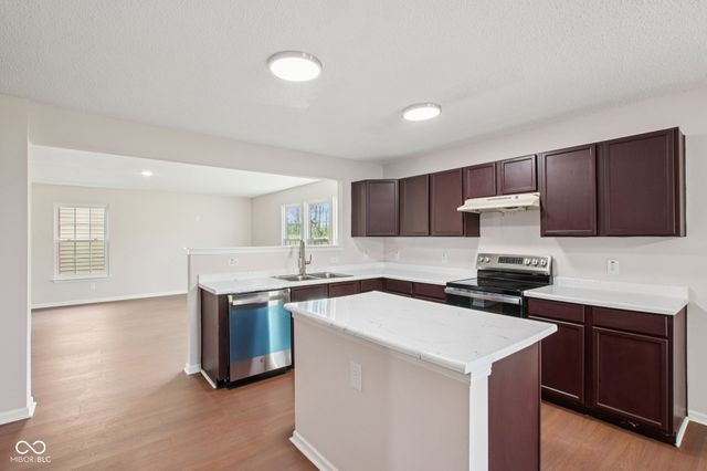 10827 Zimmerman Lane, Indianapolis, IN 46231