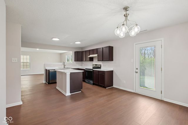 10827 Zimmerman Lane, Indianapolis, IN 46231