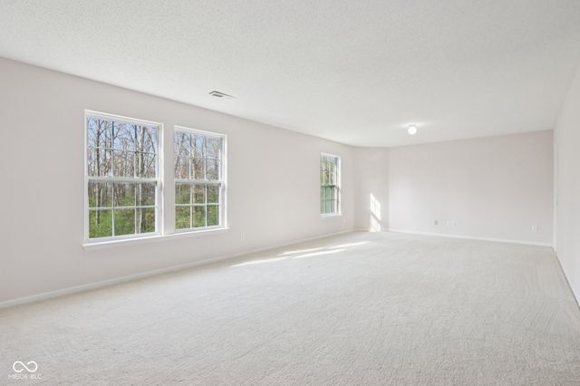 10827 Zimmerman Lane, Indianapolis, IN 46231