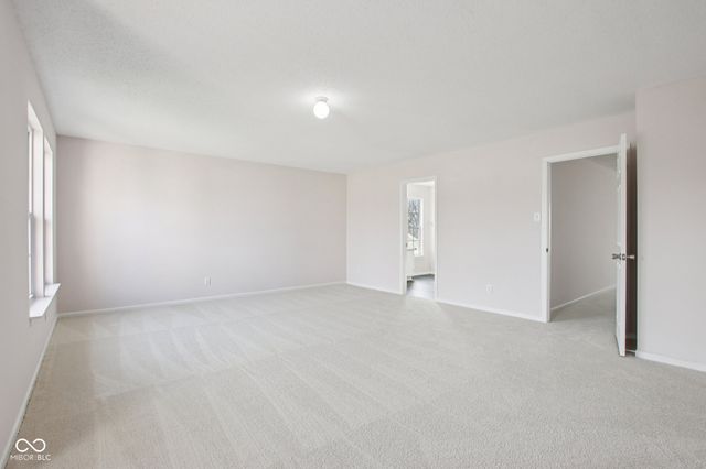 10827 Zimmerman Lane, Indianapolis, IN 46231