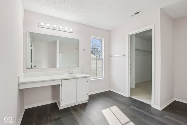 10827 Zimmerman Lane, Indianapolis, IN 46231