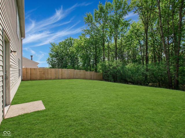 10827 Zimmerman Lane, Indianapolis, IN 46231