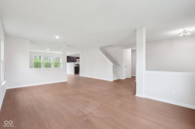 10827 Zimmerman Lane, Indianapolis, IN 46231