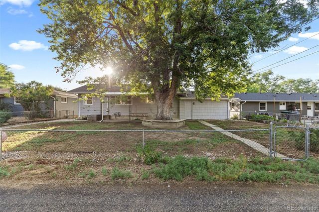 1333 Lincoln Street, Longmont, CO 80501