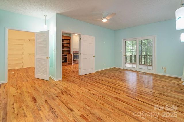 111 Sunny Ridge Drive, Asheville, NC 28804