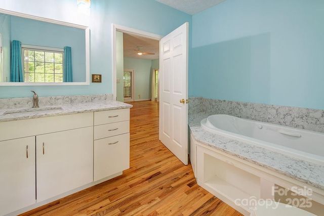 111 Sunny Ridge Drive, Asheville, NC 28804