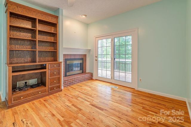 111 Sunny Ridge Drive, Asheville, NC 28804