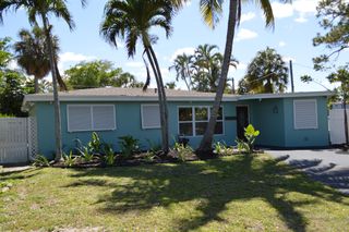 370 SW 14 Street, Pompano Beach, FL 33060