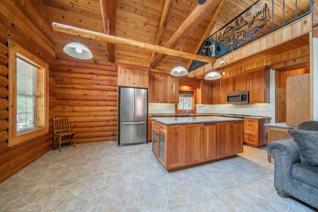 32441 Panther Avenue, Montgomery Creek, CA 96065