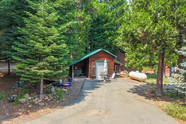 32441 Panther Avenue, Montgomery Creek, CA 96065