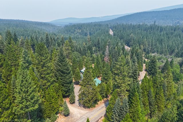 32441 Panther Avenue, Montgomery Creek, CA 96065