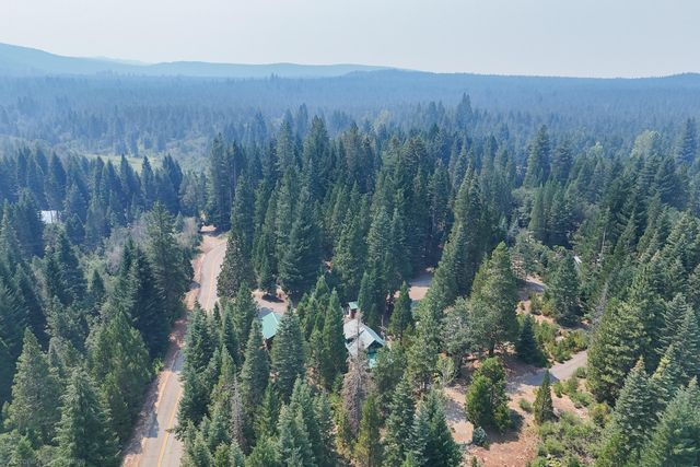 32441 Panther Avenue, Montgomery Creek, CA 96065