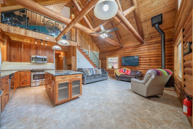 32441 Panther Avenue, Montgomery Creek, CA 96065