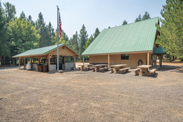 32441 Panther Avenue, Montgomery Creek, CA 96065