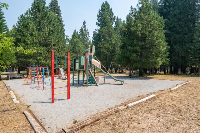 32441 Panther Avenue, Montgomery Creek, CA 96065