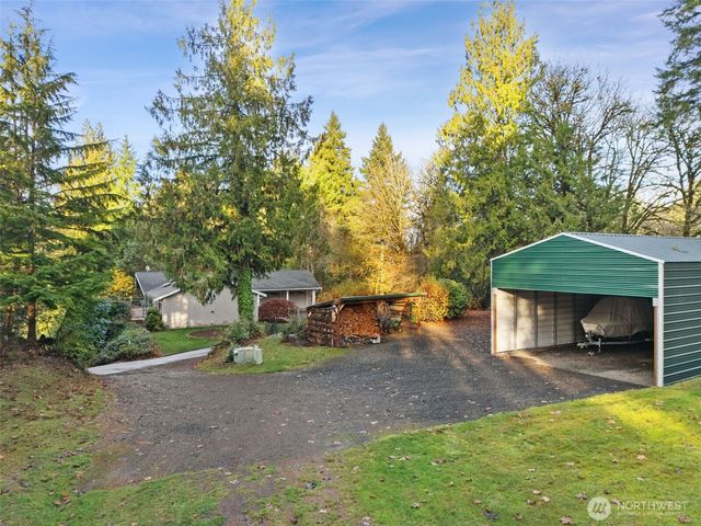 401 E Cove View Road, Belfair, WA 98528