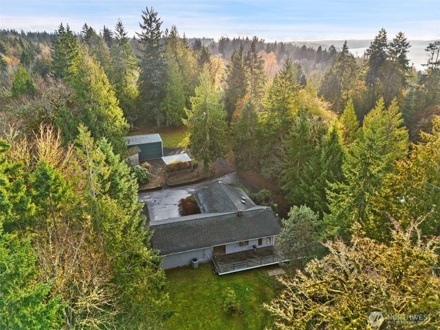 401 E Cove View Road, Belfair, WA 98528
