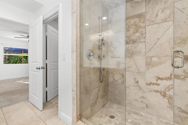 41 Coconut Lane, Ocean Ridge, FL 33435