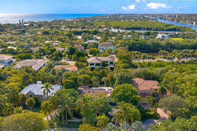 41 Coconut Lane, Ocean Ridge, FL 33435