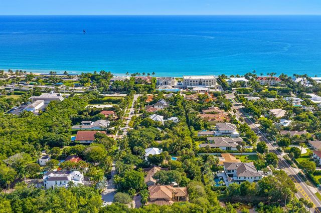 41 Coconut Lane, Ocean Ridge, FL 33435