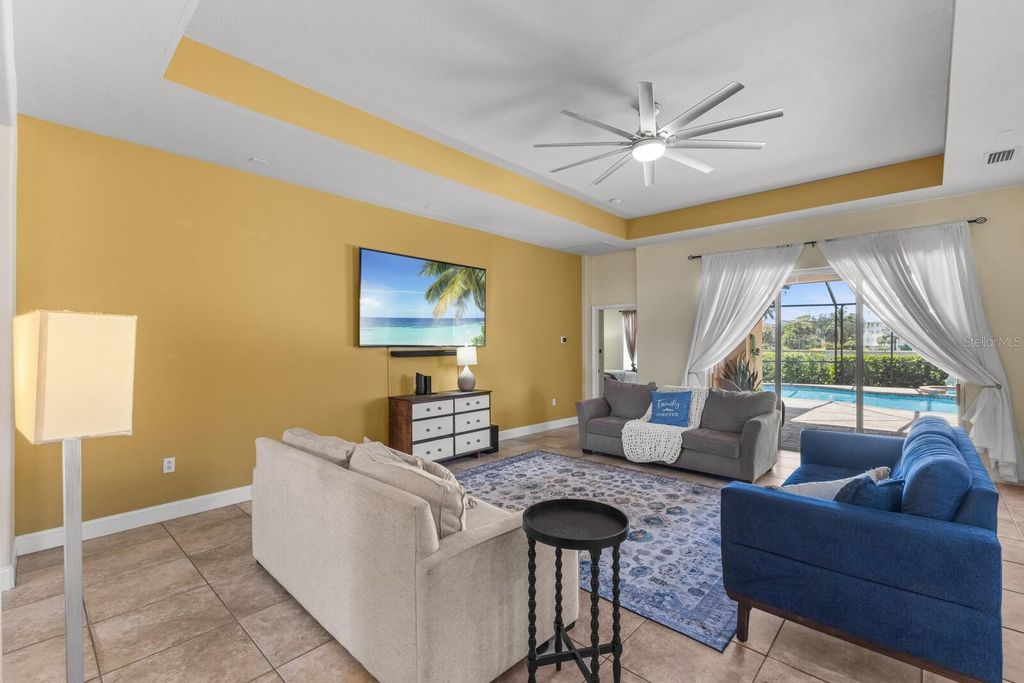 Image 9 of property listing at 3618 SUMMERWIND CIRCLE, Bradenton, FL 34209