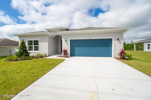 542 De Groodt Road SW, Palm Bay, FL 32908