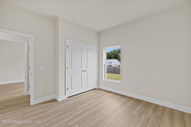 542 De Groodt Road SW, Palm Bay, FL 32908