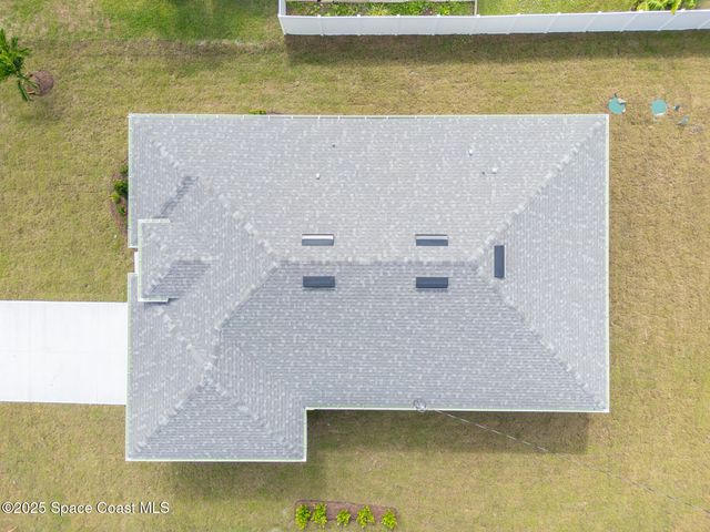 542 De Groodt Road SW, Palm Bay, FL 32908
