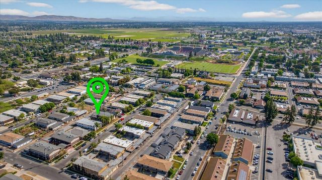 1348 E San Bruno Avenue, Fresno, CA 93710