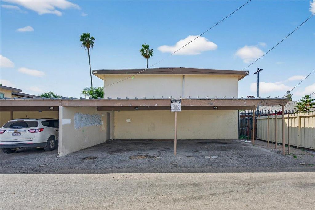 Image 35 of property listing at 1348 E San Bruno Avenue, Fresno, CA 93710