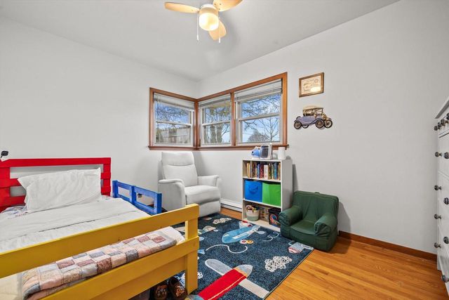 1111 Shorecrest DRIVE, Racine, WI 53402