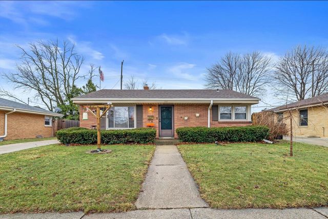 1111 Shorecrest DRIVE, Racine, WI 53402