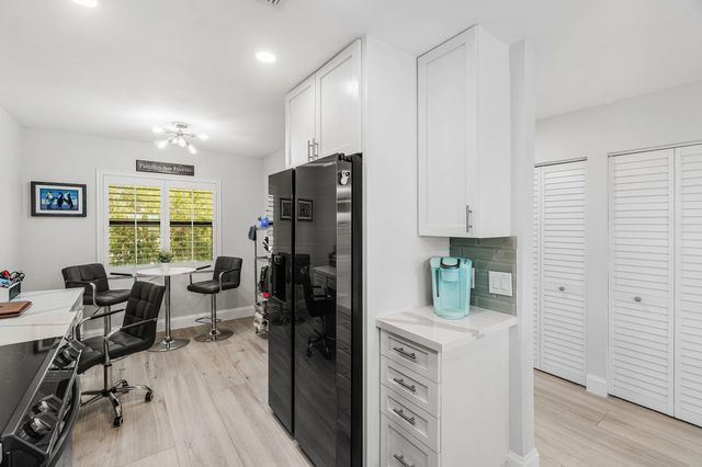 24 Southport Lane H, Boynton Beach, FL 33436