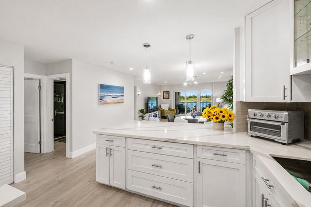 24 Southport Lane H, Boynton Beach, FL 33436