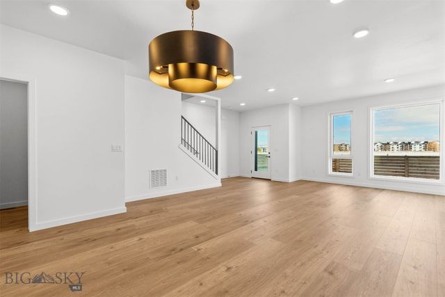 2909 S 27th Ave, Bozeman, MT 59718