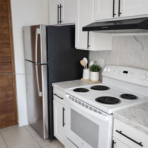 500 NE 2nd St 127, Dania Beach, FL 33004