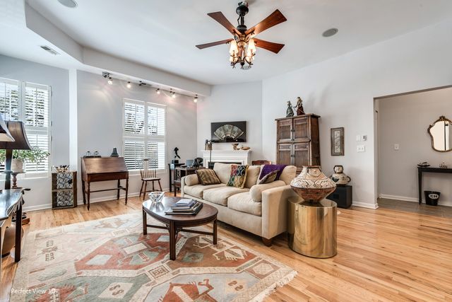 4545 S Drexel Boulevard 2B, Chicago, IL 60653