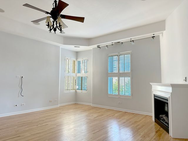 4545 S Drexel Boulevard 2B, Chicago, IL 60653
