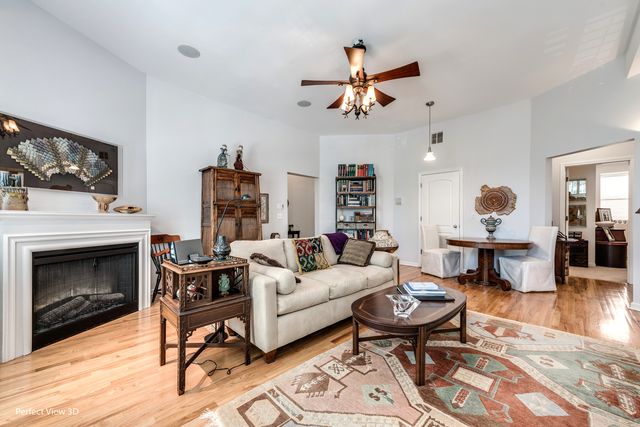 4545 S Drexel Boulevard 2B, Chicago, IL 60653