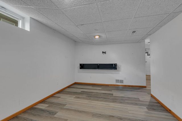 1033 15th Avenue S, Saint Cloud, MN 56301