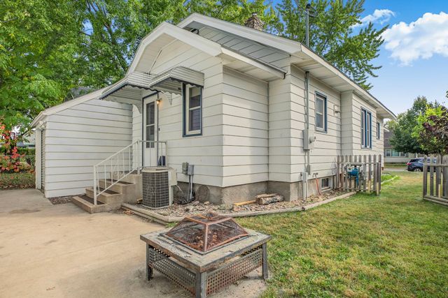 1033 15th Avenue S, Saint Cloud, MN 56301