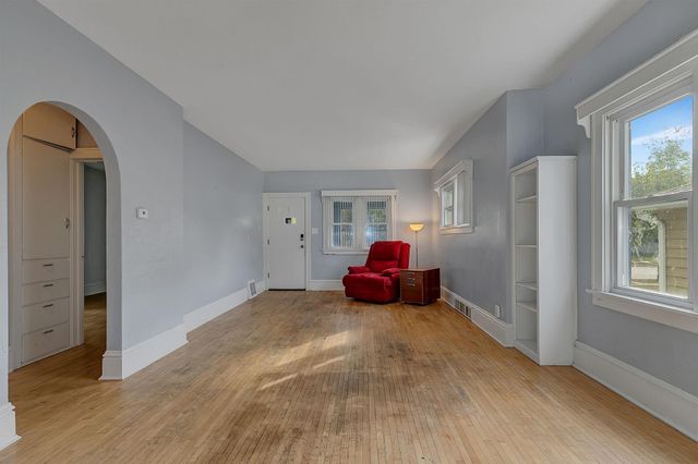 1033 15th Avenue S, Saint Cloud, MN 56301