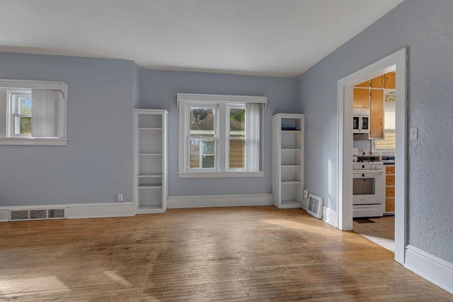 1033 15th Avenue S, Saint Cloud, MN 56301