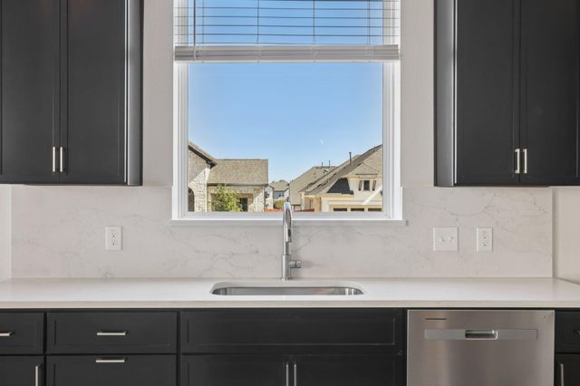 1512 Cardinal LN, Round Rock, TX 78681