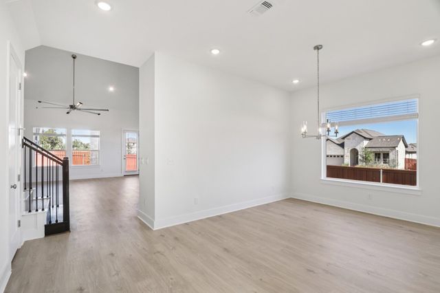 1512 Cardinal LN, Round Rock, TX 78681