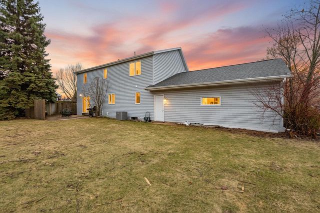 N9650 DARBOY DRIVE, Appleton, WI 54915